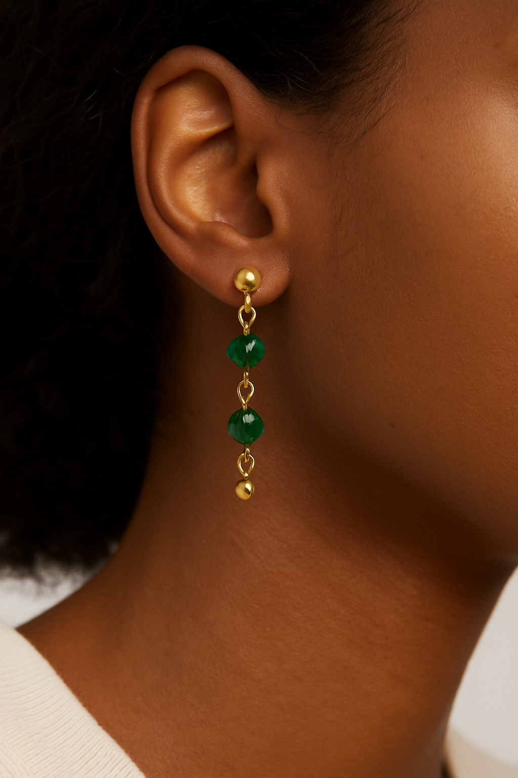 16 - Boucles d’Oreilles Pendantes Plaquées Or – Perles Améthyste