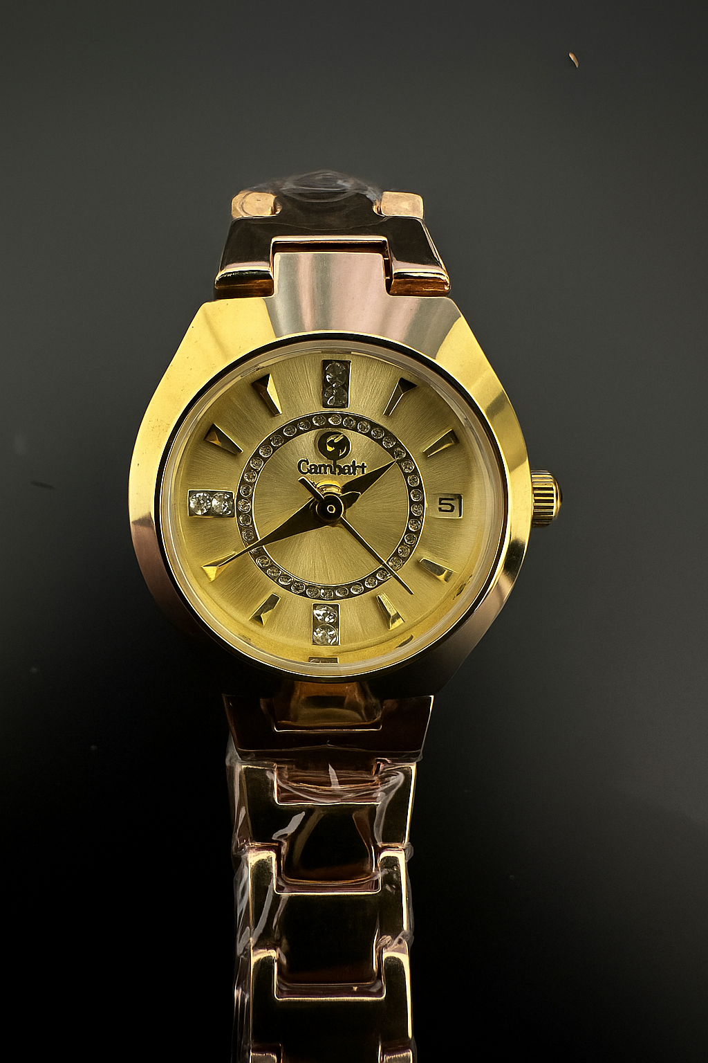Montre Femme Camelot – Or Doré & Détails Strass