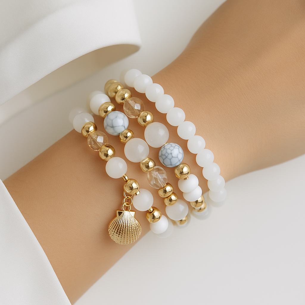 đ Bracelets âPerle & Ăclatâ â Lot de 4 bracelets chic en perles blanches et dorĂ©es