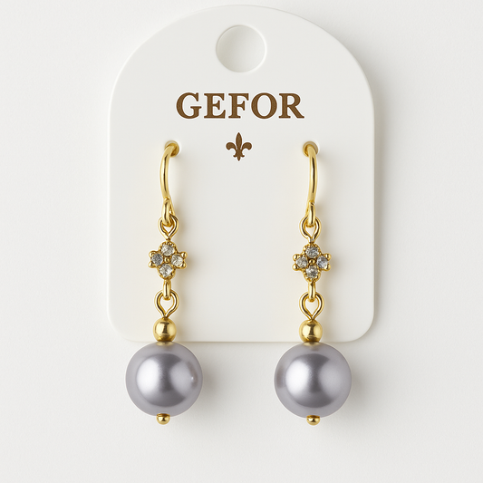 10 - Boucles d’Oreilles GEFOR – Perle Grise & Fleur Dorée
